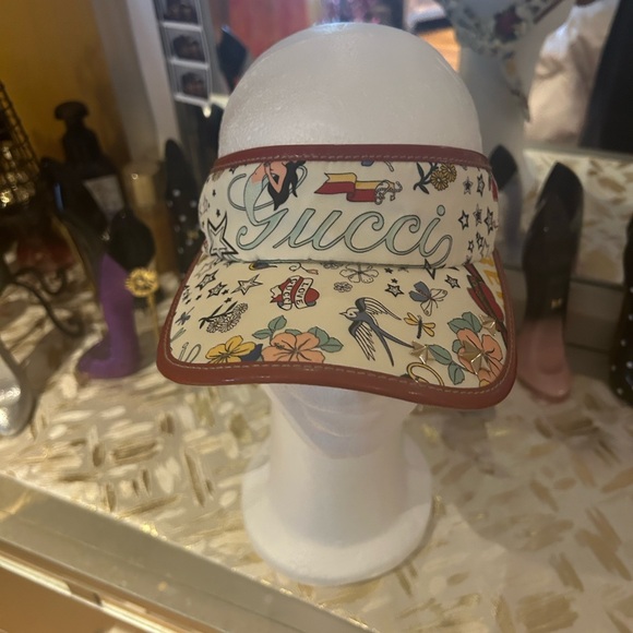 SUPER RARE GUCCI Vintage Mermaid Tattoo Stars Tie Visor!!! - Picture 7 of 16